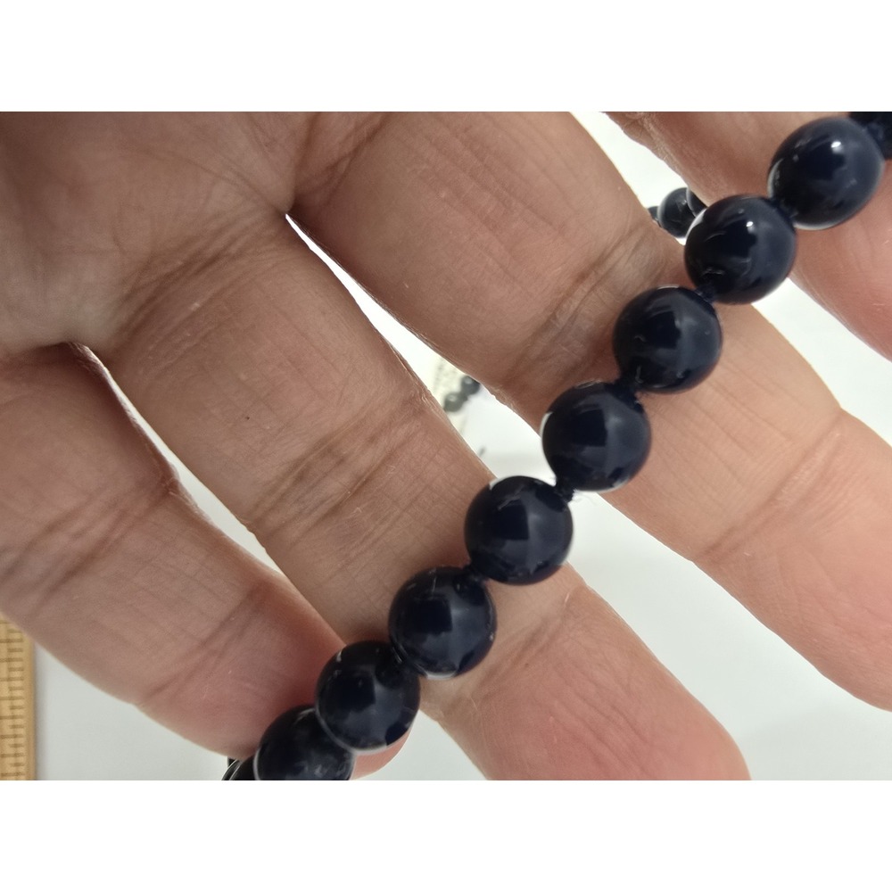 Vtg Monet Navy Blue Glass Beaded Necklace Individually Knotted 16 Inches - Picture 7 of 7